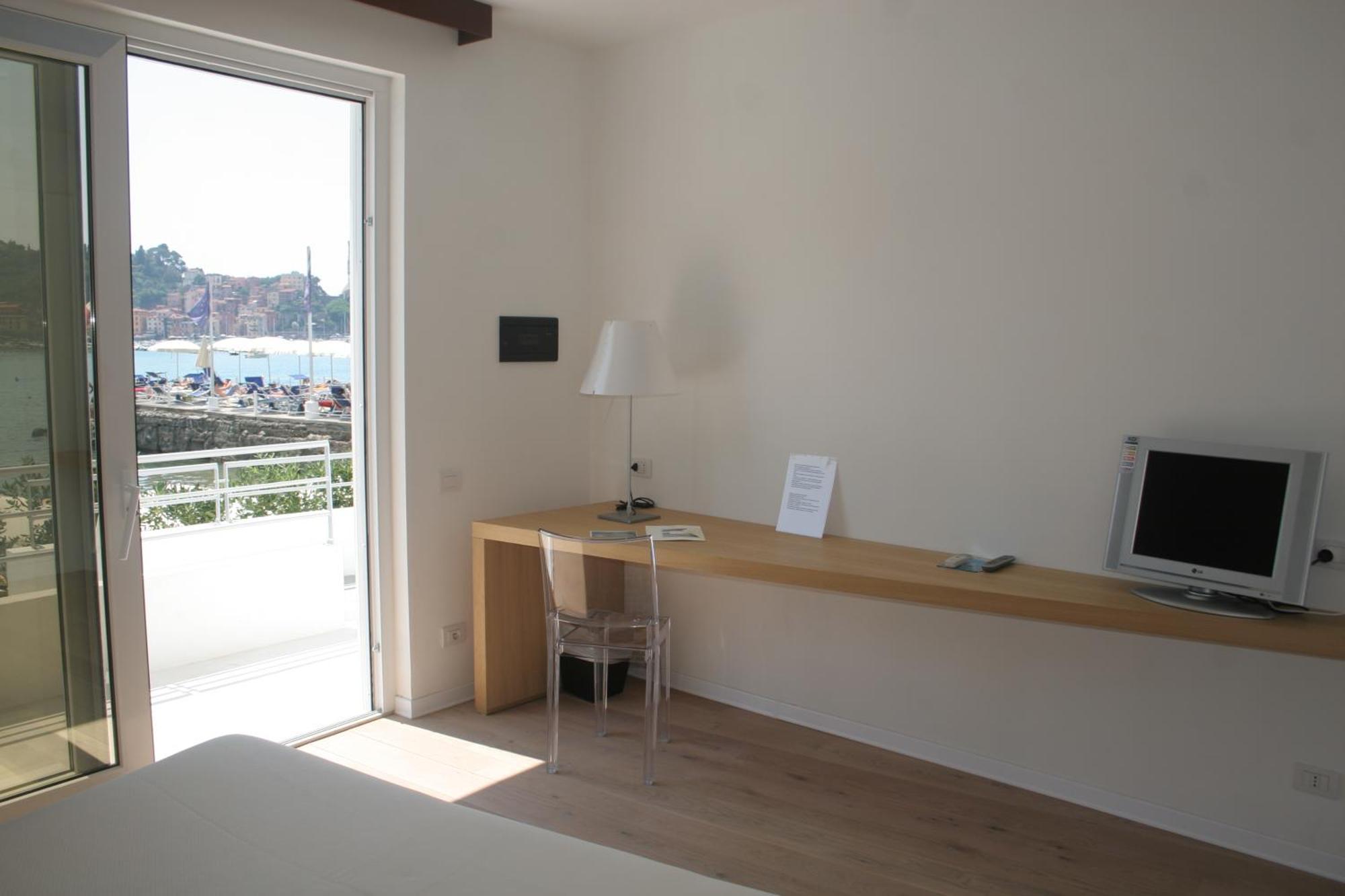 Piccolo Hotel Del Lido Lerici Bagian luar foto